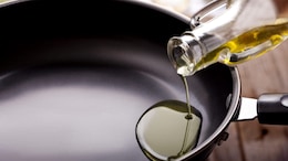 Nutritionist Guides How To Choose "Right Fats"
