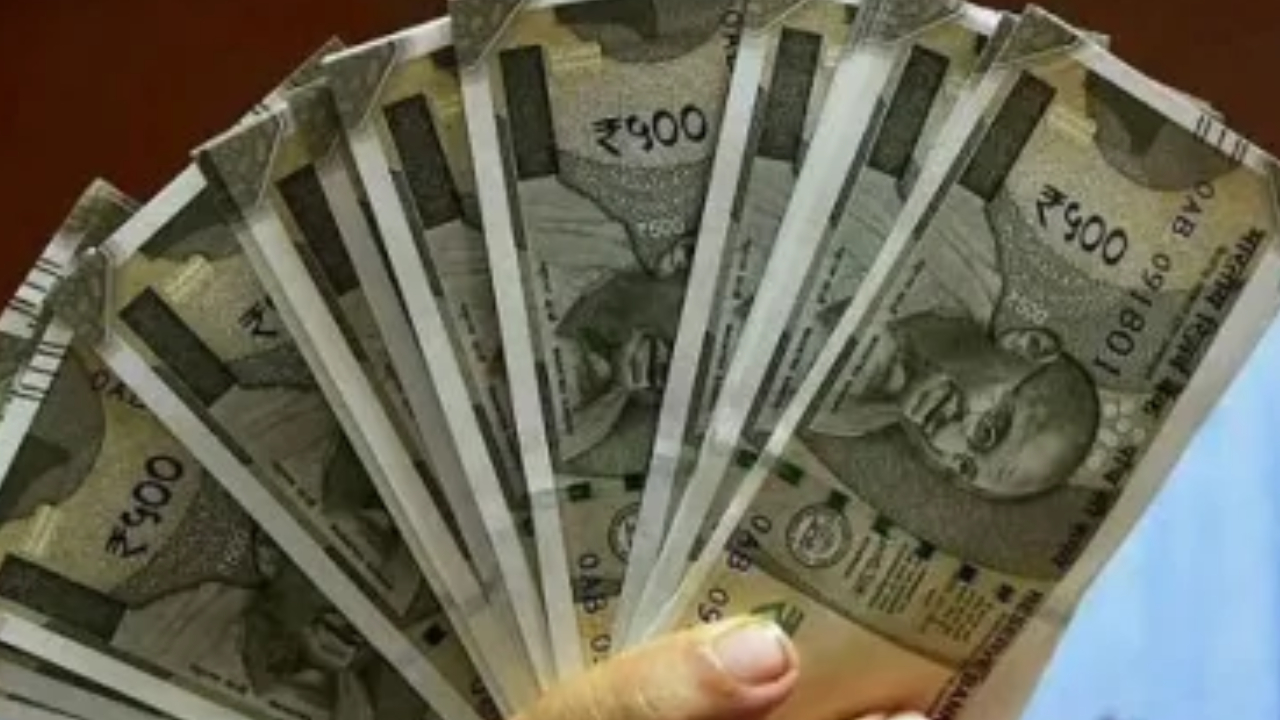 अंबिकापुर: कैश की समस्या से जूझ रहे बैंक, किसान परेशान!