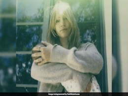 Suki Waterhouse Shares First Pic Of Her Baby With Robert Pattinson: "Welcome To The World Angel" Suki Waterhouse Shares First Pic Of Her Baby With Robert Pattinson: "Welcome To The World Angel"