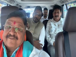 MP News: इंदौर में हुआ सूरत 'रिपीट' ? कांग्रेस प्रत्याशी अक्षय कांति बम ने अंतिम दिन लिया नाम वापस MP News: इंदौर में हुआ सूरत 'रिपीट' ? कांग्रेस प्रत्याशी अक्षय कांति बम ने अंतिम दिन लिया नाम वापस