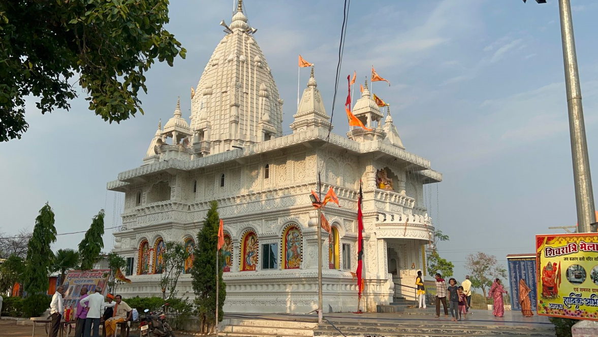 छत्तीसगढ़ में है 500 वर्ष पुराना भूफोड़ हनुमान मंदिर, जानिए क्यों कहलाते हैं चमत्कारी भगवान