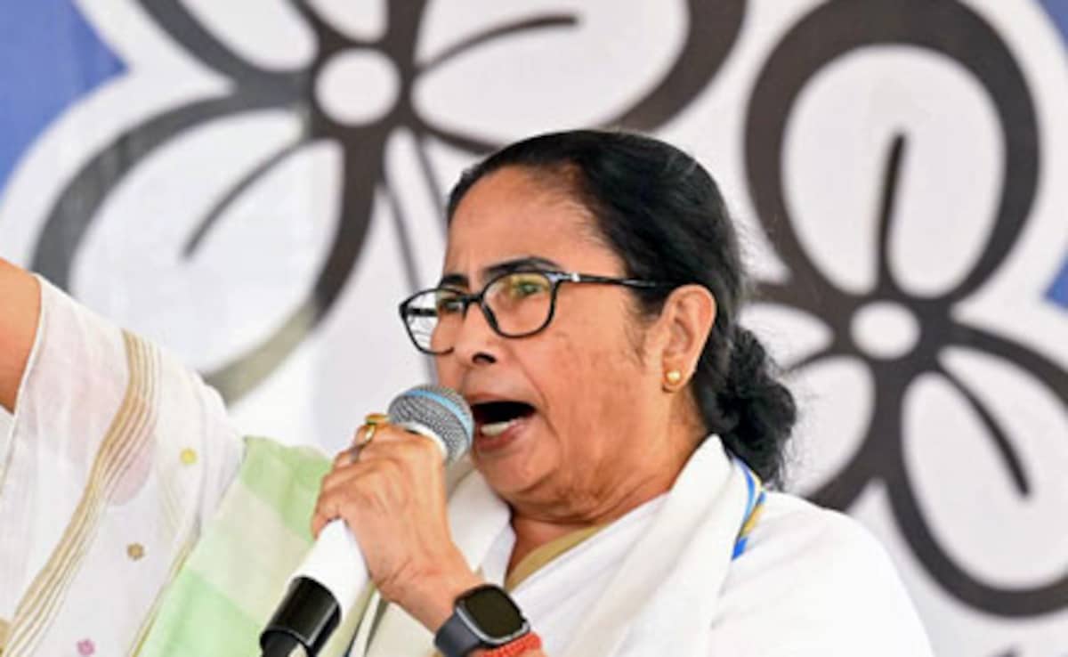 कलकत्ता हाईकोर्ट के आदेश के खिलाफ सोमवार को ममता सरकार की याचिका पर SC में सुनवाई