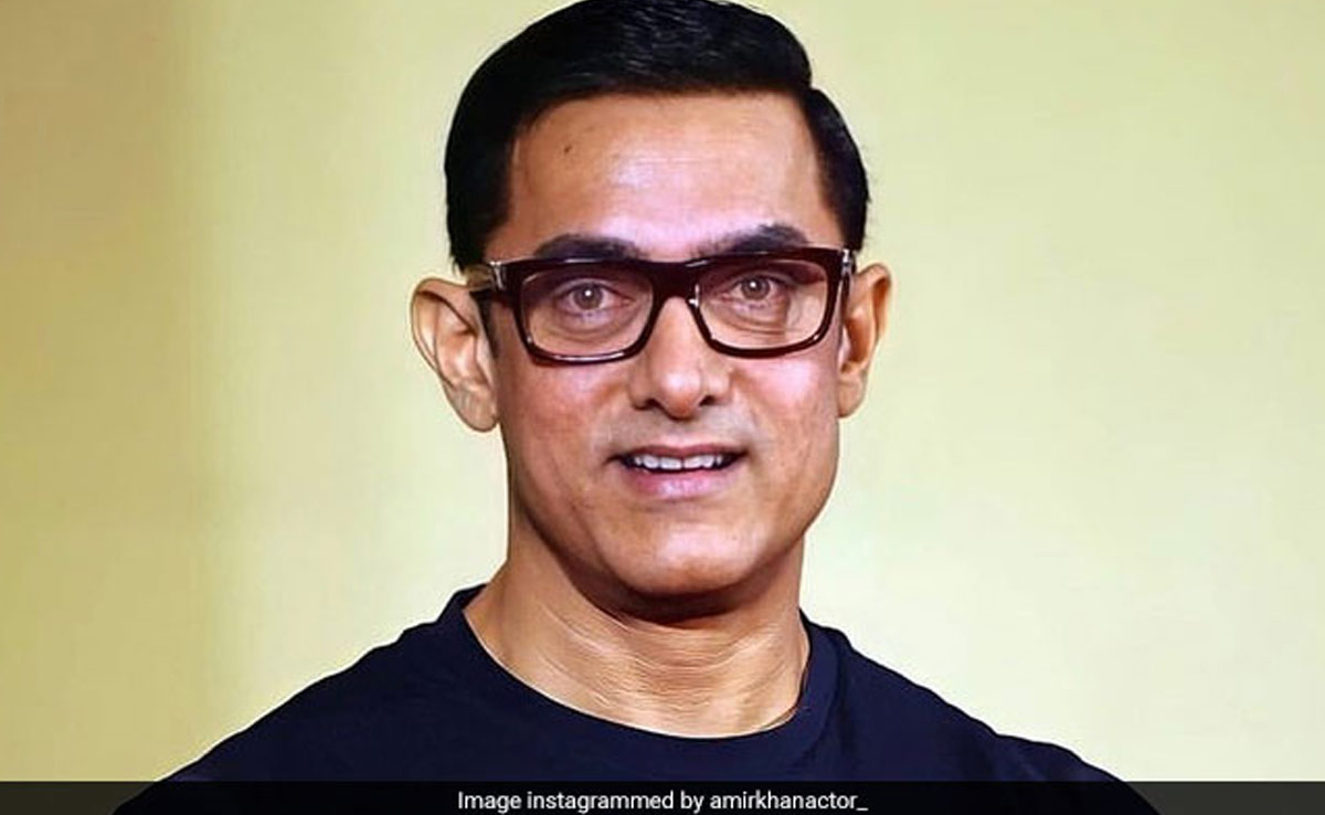Aamir Khan Viral Video: 'पापा कहते हैं' के रीमेक लॉन्च पर आमिर खान हुए भावुक, वीडियो हुआ वायरल, देखें