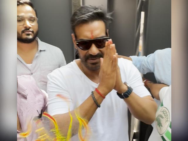 Birthday Boy Ajay Devgn Greets Fans Outside His House