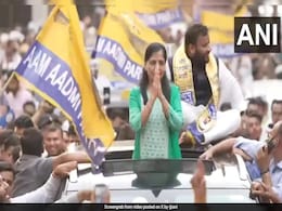 Arvind Kejriwal In Jail, Wife Holds Massive Roadshow In Delhi Arvind Kejriwal In Jail, Wife Holds Massive Roadshow In Delhi