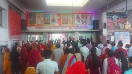 Chaitra Navratri 2024 Day-1: चैत्र नवरात्रि के पहले दिन जयकारों से गूंजा मां का दरबार, मंदिरों में लग गया श्रद्धालुओं का रेला