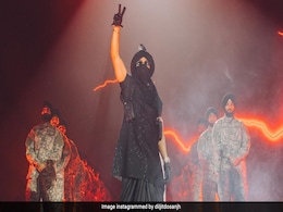 दिलजीत दोसांझ ने रचा इतिहास, कनाडा के स्टेडियम में हाउसफुल रहा शो, 50 हजार से ज्यादा लोगों ने किया इंजॉय दिलजीत दोसांझ ने रचा इतिहास, कनाडा के स्टेडियम में हाउसफुल रहा शो, 50 हजार से ज्यादा लोगों ने किया इंजॉय