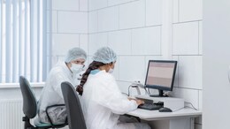 Scientists Deplore Sharp US Cut In Medical Research Funding