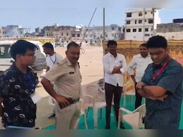 Lok Sabha Elections: EVM स्ट्रांग रूम के बाहर कांग्रेस ने लगवाई LED स्क्रीन, अंदर जाने वाले पर रखी जा रही नजर Lok Sabha Elections: EVM स्ट्रांग रूम के बाहर कांग्रेस ने लगवाई LED स्क्रीन, अंदर जाने वाले पर रखी जा रही नजर