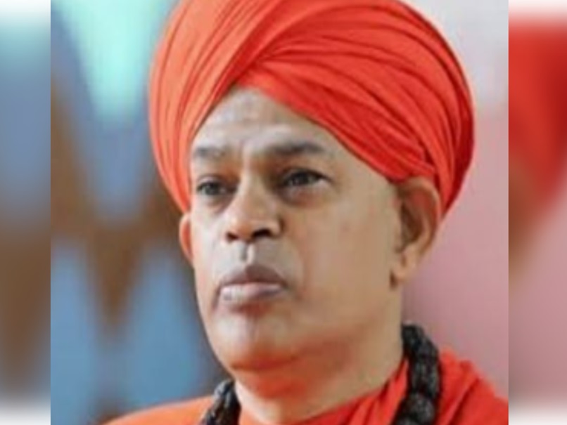 कर्नाटक लिंगायत मठ सेक्स स्कैंडल: कोर्ट के सामने इस संत ने किया आत्मसमर्पण, फिर क्या हुआ जानिए...