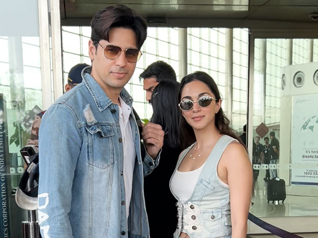 Couple Spotting: Kiara Advani And Sidharth Malhotra - Twinning And Winning
