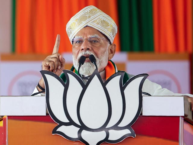 PM Modi On Rahul Gandhi: Maharashtra और Karnataka में रैली के दौरान पीएम मोदी ने विपक्ष पर कसा तंज