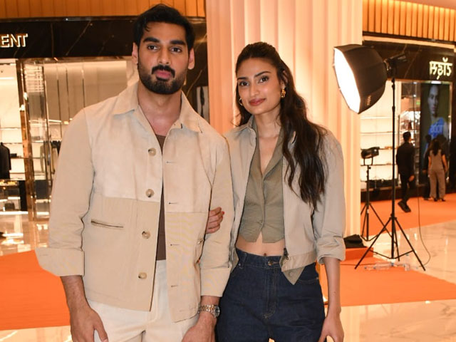 Athiya Shetty And Ahan Shetty Are Twinning And Winning