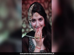 बजरंगी की मुन्नी ने फैंस को दी ईद की बधाई, हर्षाली मल्होत्रा ने शेयर किया इस अंदाज में वीडियो कि फैंस बोले-चांद नजर आया बजरंगी की मुन्नी ने फैंस को दी ईद की बधाई, हर्षाली मल्होत्रा ने शेयर किया इस अंदाज में वीडियो कि फैंस बोले-चांद नजर आया