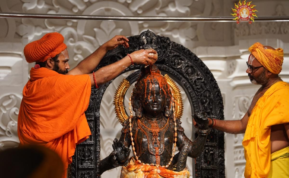 Divya Abhisheka of Raml at Shri Ram Janmabhoomi Mandir, on the occasion of Shri Ram Navami.