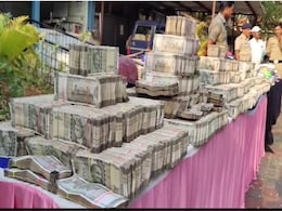 5 Crores Cash, 106 Kg Jewellery: Karnataka Cops' Crackdown Ahead Of Polls 5 Crores Cash, 106 Kg Jewellery: Karnataka Cops' Crackdown Ahead Of Polls