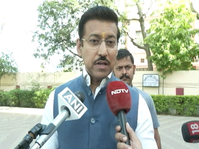 "BJP Will Deliver Because...": Rajyavardhan Rathore Before Casting His Vote In Jaipur