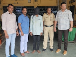 मित्राच्या बायकोकडे का बघतो? फक्त एवढंच विचारलं, त्यानंतर अख्खं कल्याण रेल्वे स्टेशन हादरलं! मित्राच्या बायकोकडे का बघतो? फक्त एवढंच विचारलं, त्यानंतर अख्खं कल्याण रेल्वे स्टेशन हादरलं!