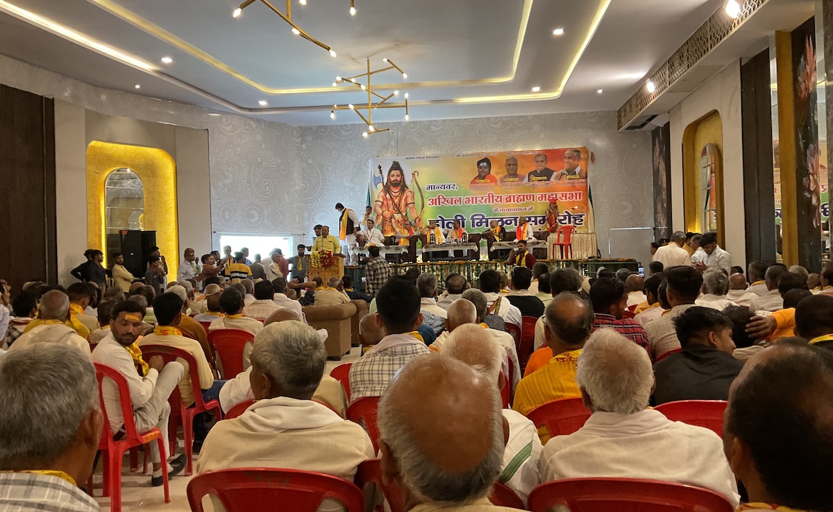 The Akhil Bharatiya Brahmin Mahasabha The Akhil Bharatiya Brahmin Mahasabha
