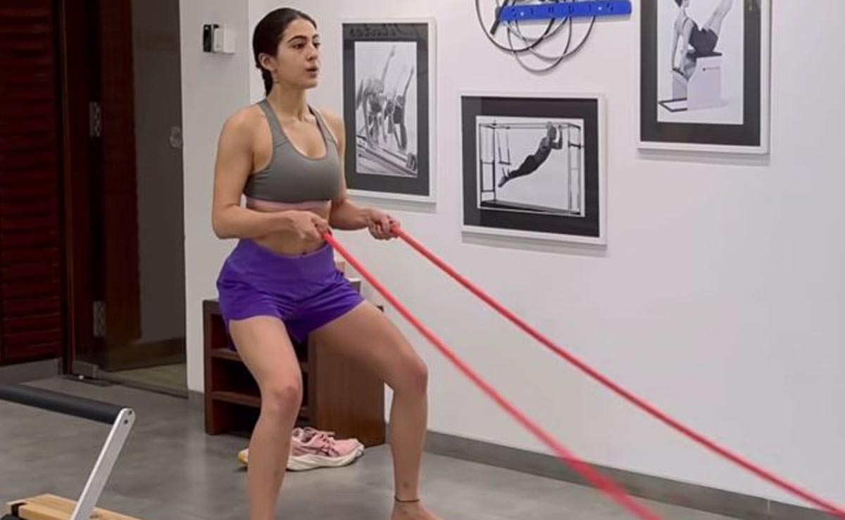 Sara Ali Khan's Power-Packed Battle Rope Workout Is The Kind Of Week Day Motivation We Need