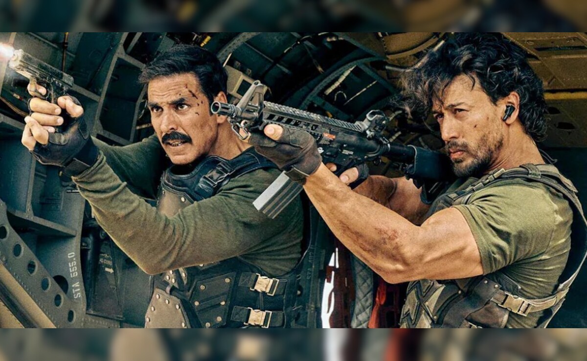 <i>Bade Miyan Chote Miyan</i> Box Office Collection Day 17: Next Stop For Akshay Kumar-Tiger Shroff's Film - Rs 60 Crore
