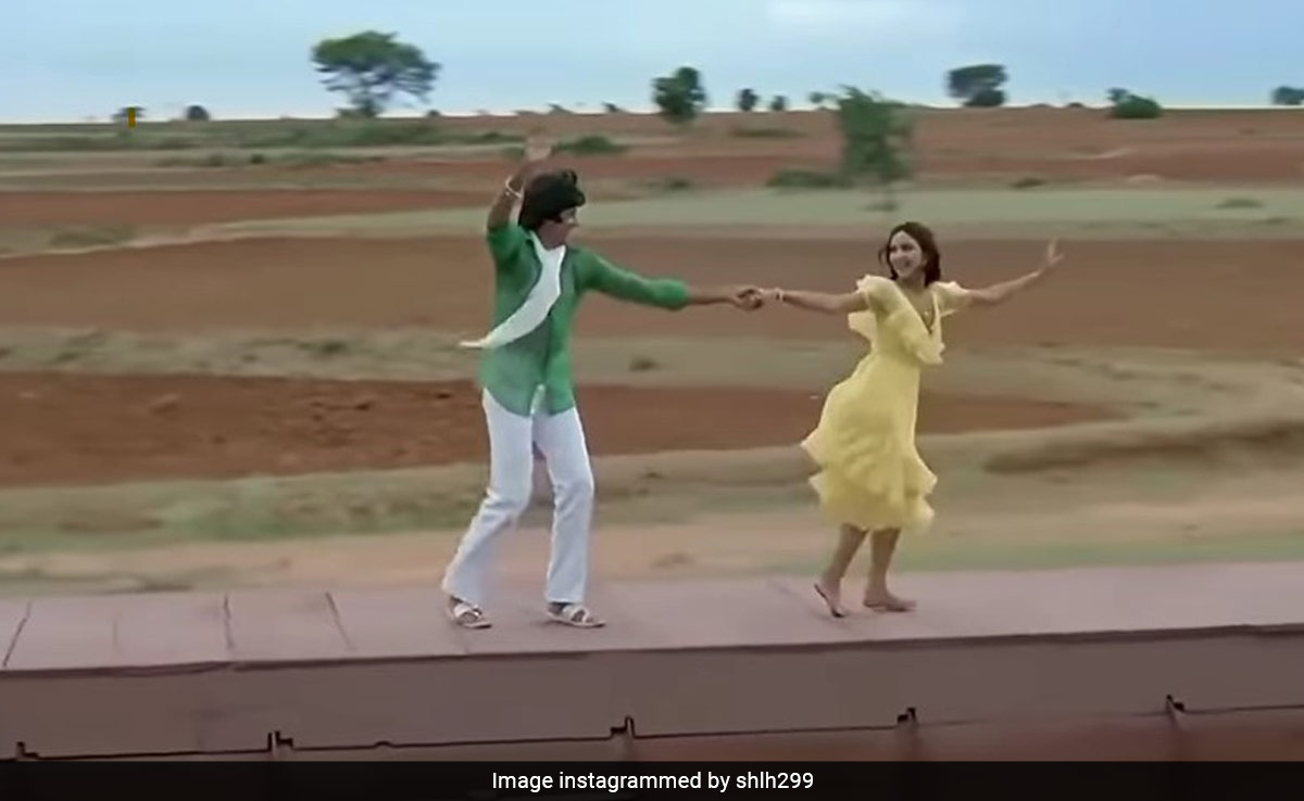 अमिताभ बच्चन का ट्रेन पर डांस देख भूल जाएंगे छैंया छैंया, शाहरुख खान से 15 साल पहले ही  बिग बी कर गए थे ये कारनामा
