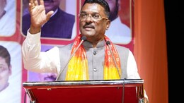 खाजगी प्रवासी वाहतूक करणाऱ्या कंपन्यांना एकाच नियमावलीअंतर्गत आणणार : परिवहन मंत्री प्रताप सरनाईक