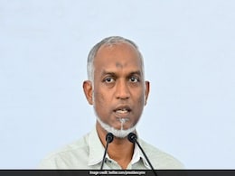 भारत से मिले विमानन मंचों के संचालन के लिए भारतीय सैनिकों की जगह असैन्य कर्मियों की तैनाती: मालदीव भारत से मिले विमानन मंचों के संचालन के लिए भारतीय सैनिकों की जगह असैन्य कर्मियों की तैनाती: मालदीव