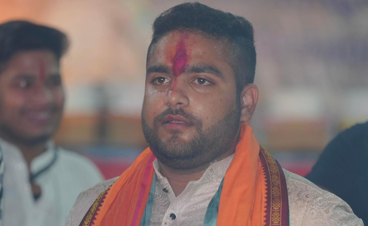 'पापा भये मंत्री तो डर काहे का !' मंत्री के बेटे की गुंडागर्दी, कार्रवाई पुलिस पर, मानवाधिकार आयोग ने लिया संज्ञान