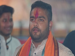 'पापा भये मंत्री तो डर काहे का !' मंत्री के बेटे की गुंडागर्दी, कार्रवाई पुलिस पर, मानवाधिकार आयोग ने लिया संज्ञान 'पापा भये मंत्री तो डर काहे का !' मंत्री के बेटे की गुंडागर्दी, कार्रवाई पुलिस पर, मानवाधिकार आयोग ने लिया संज्ञान