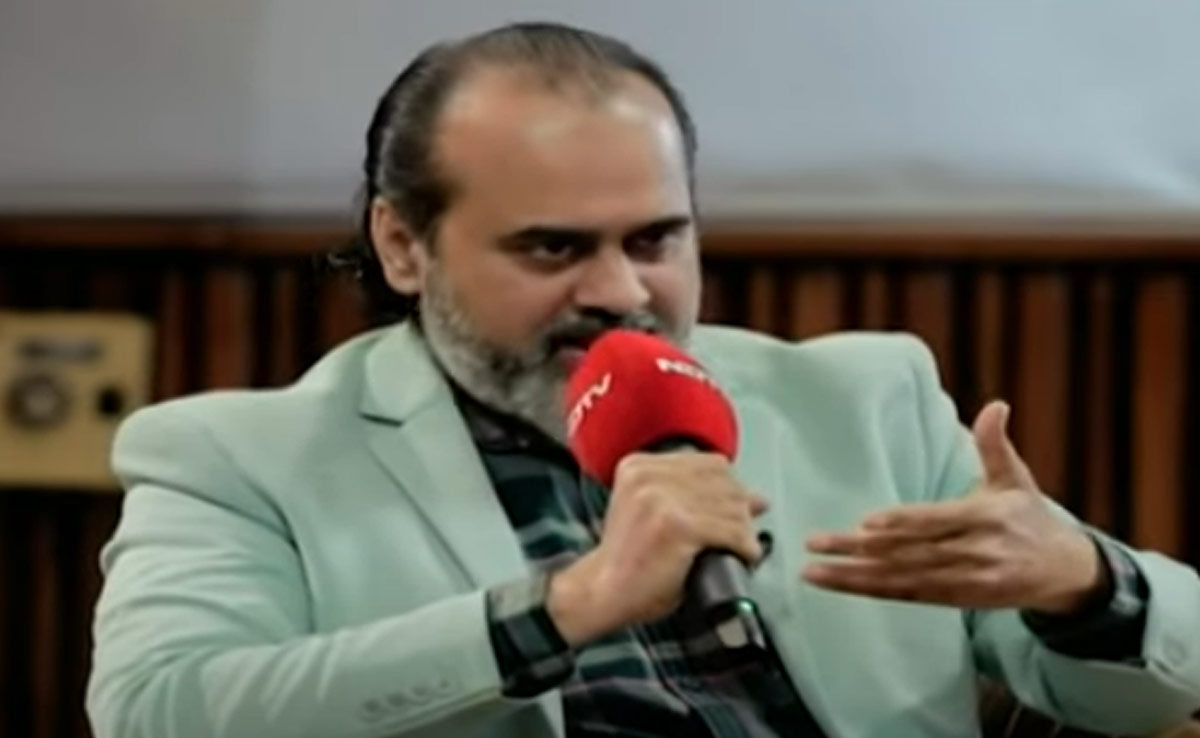 "बंदर या चूहा नहीं, शेर बनो", आईआईटी प्रोफेशनल्स को आचार्य प्रशांत ने क्यों दी ऐसी सीख?