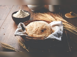 क्या गेहूं की रोटी बन रही है डायबिटीज़ मरीजों के लिए नुकसानदायक? जानें सच क्या गेहूं की रोटी बन रही है डायबिटीज़ मरीजों के लिए नुकसानदायक? जानें सच