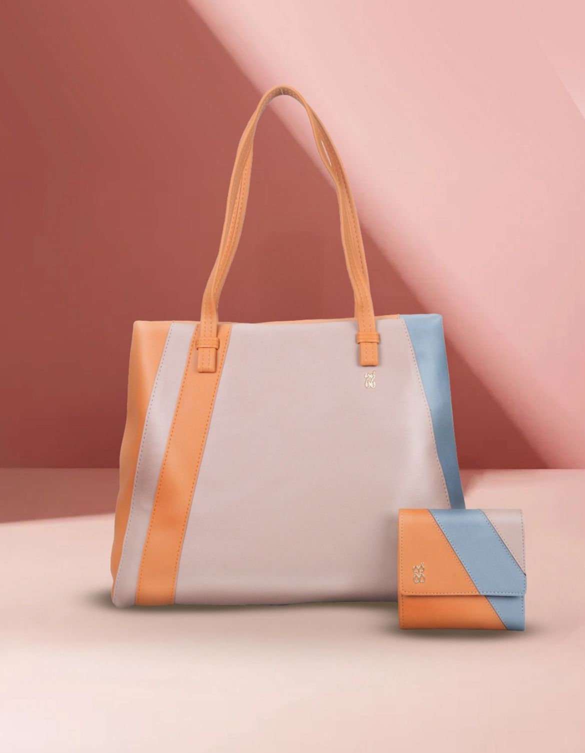 Best Deals On Womens Handbags From Myntra