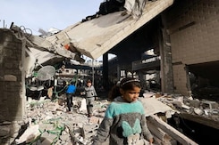 राफ़ाह पर हमले में 13 लोगों की मौत, क्या और बड़ा हमला करेगा इज़राइल? राफ़ाह पर हमले में 13 लोगों की मौत, क्या और बड़ा हमला करेगा इज़राइल?