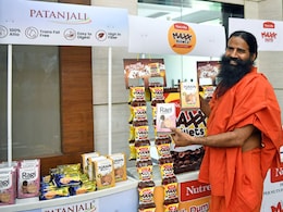 Patanjali आयुर्वेद के बिजनेस को खरीदेगी पतंजलि फूड्स, 1100 करोड़ रुपये में हुई डील Patanjali आयुर्वेद के बिजनेस को खरीदेगी पतंजलि फूड्स, 1100 करोड़ रुपये में हुई डील