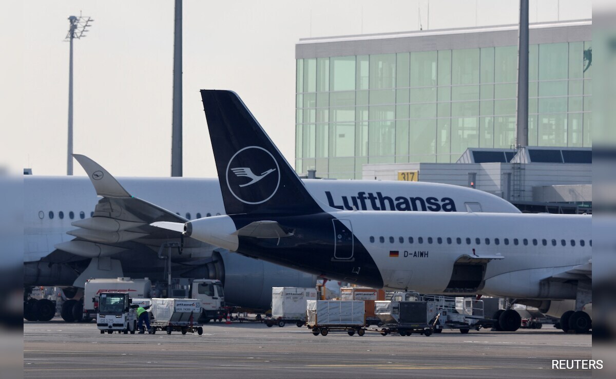 Lufthansa Extends Suspension Of Flights To Tehran As Mideast Crisis Deepens