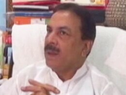 'राग आलाय पक्षाला लाथ मारा, आम्ही उमेदवारी देऊ' नसीम खान यांना ऑफर