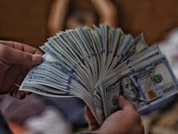 Global CEOs' Pay Rose 50% Since 2019, 56 Times More Than Workers: Report Global CEOs' Pay Rose 50% Since 2019, 56 Times More Than Workers: Report