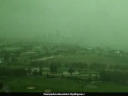 Viral Video: Dubai's Sky Turns Green Amid Heavy Rain And Storm Viral Video: Dubai's Sky Turns Green Amid Heavy Rain And Storm