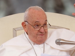 Pope Francis Used Vulgar Italian Word To Refer To LGBT People: Report Pope Francis Used Vulgar Italian Word To Refer To LGBT People: Report