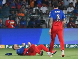 "Half Of The Players Don't Understand English": Virender Sehwag Blasts RCB's Foreign Support Staff "Half Of The Players Don't Understand English": Virender Sehwag Blasts RCB's Foreign Support Staff