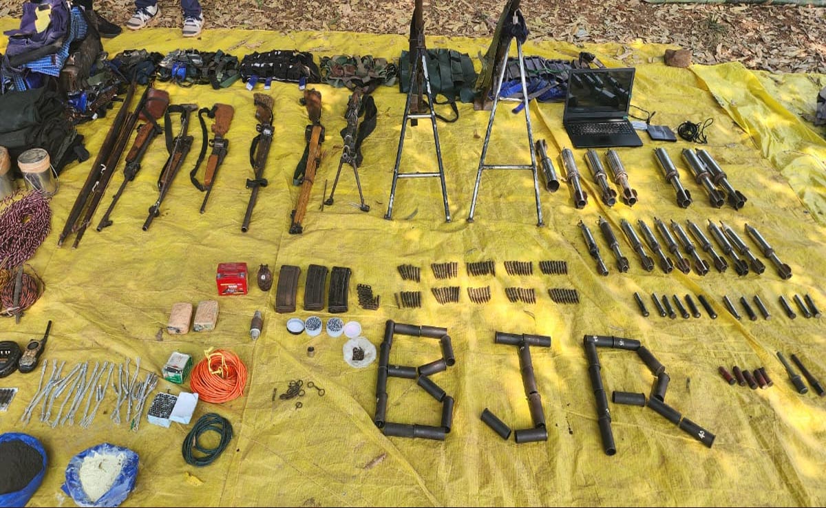 Chhattisgarh Anti Naxal Operation: बीजापुर में मारे गए नक्सलियों की हुई पहचान, ये टॉप नक्सली हुए ढेर     Chhattisgarh Anti Naxal Operation: बीजापुर में मारे गए नक्सलियों की हुई पहचान, ये टॉप नक्सली हुए ढेर