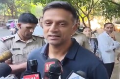 Rahul Dravid Casts Vote In Bengaluru, Urges Citizens To Vote Rahul Dravid Casts Vote In Bengaluru, Urges Citizens To Vote