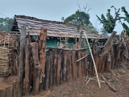 नक्सल प्रभावित बस्तर को है विकास का इंतजार, अब शिक्षा-पानी, सड़क बनेगा लोकसभा चुनाव में मुद्दा