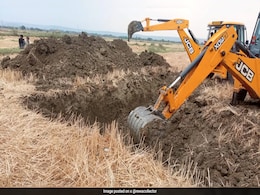 Rewa Borewell Accident: NDRF ने गलत दिशा में की खुदाई, 30 घंटे बाद बाद भी मयंक तक रेस्क्यू टीम नहीं पहुंच पाई Rewa Borewell Accident: NDRF ने गलत दिशा में की खुदाई, 30 घंटे बाद बाद भी मयंक तक रेस्क्यू टीम नहीं पहुंच पाई