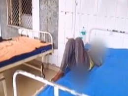मालकिन ने कुत्ते के कमरे सुलाया, गलती होने पर पीटा और पैरों में डाला खौलता पानी, नाबालिग की आपबीती मालकिन ने कुत्ते के कमरे सुलाया, गलती होने पर पीटा और पैरों में डाला खौलता पानी, नाबालिग की आपबीती