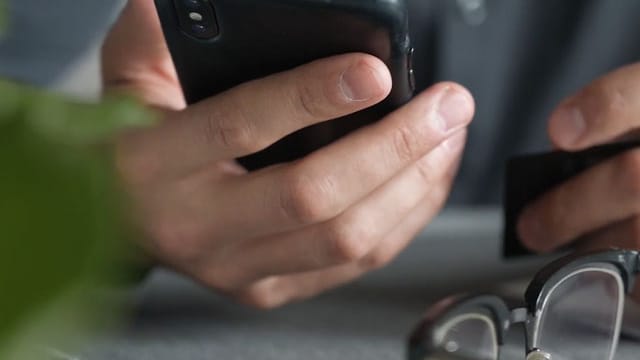 Excessive screen time is often associated with sedentary behaviour