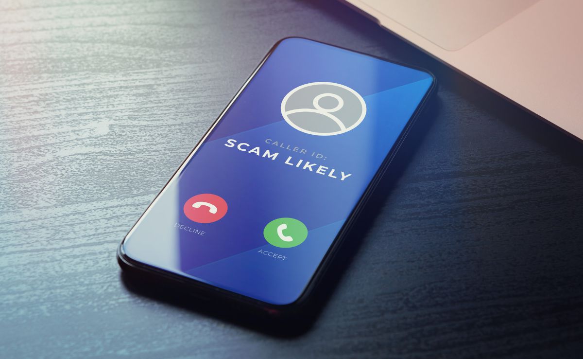 Frozen-Screen UPI Scam: How A Technical 'Glitch' Can Drain Your Bank Account