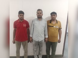Fake Degree Racket: राजस्थान में फर्जी डिग्री बनाने वाले 3 शातिर फिर गिरफ्तार, फर्जीवाड़े में पूर्व सरकारी कर्मचारी भी थे शामिल, SOG ने पकड़ा Fake Degree Racket: राजस्थान में फर्जी डिग्री बनाने वाले 3 शातिर फिर गिरफ्तार, फर्जीवाड़े में पूर्व सरकारी कर्मचारी भी थे शामिल, SOG ने पकड़ा