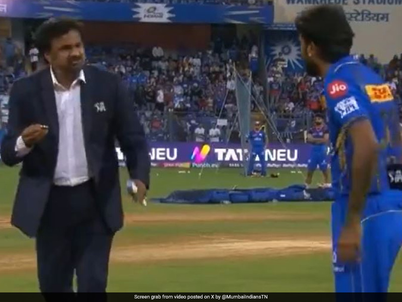 Huge Toss Tampering Claim During MI vs RCB Game Gets Brutal Fact Check From Internet